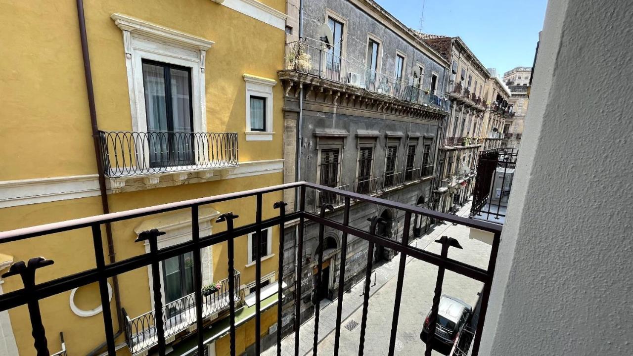 Faraone Apartments Катанія Екстер'єр фото