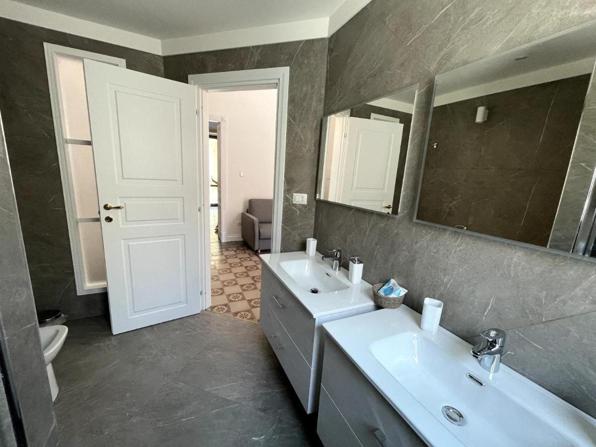 Faraone Apartments Катанія Екстер'єр фото