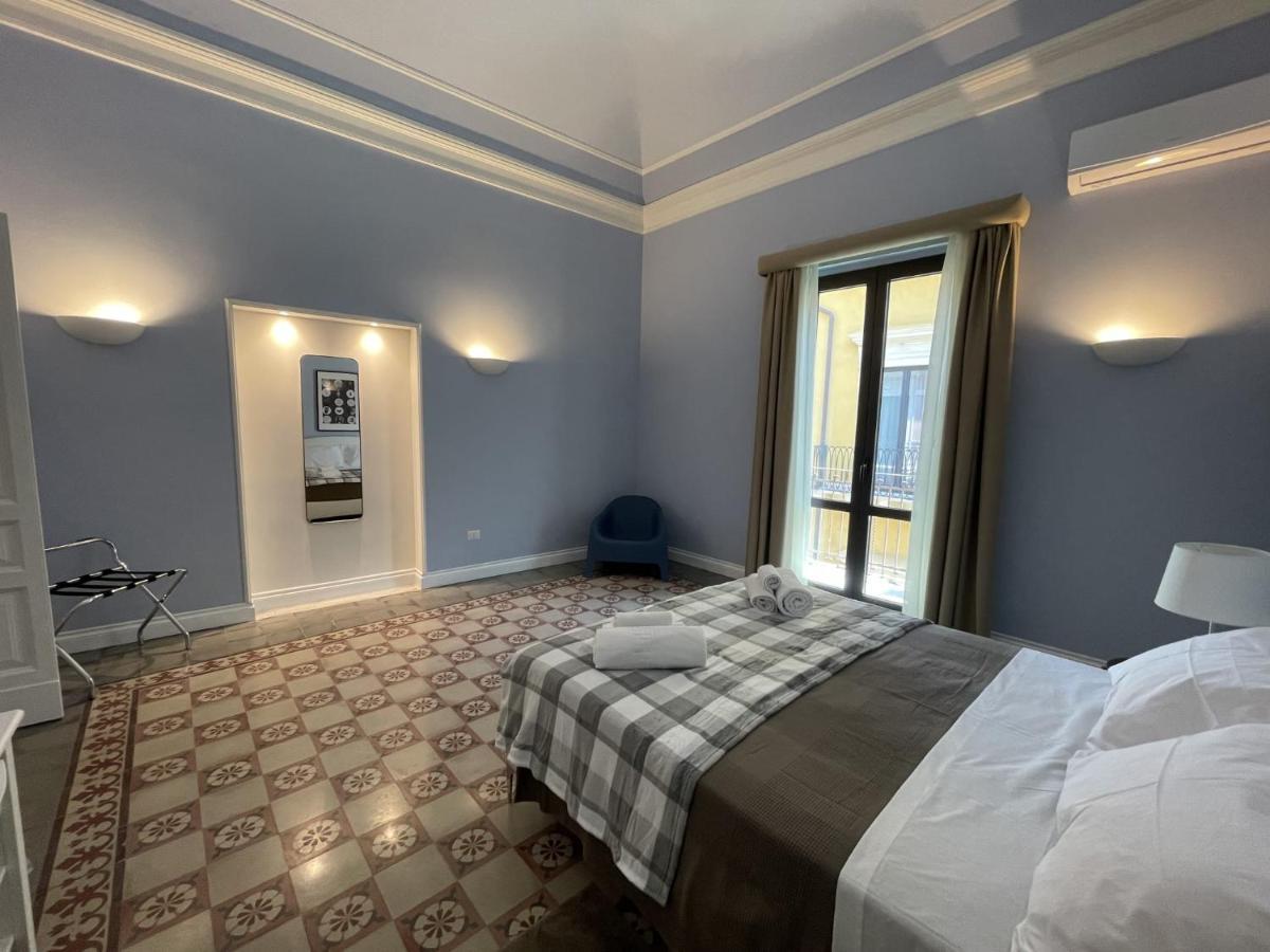 Faraone Apartments Катанія Екстер'єр фото