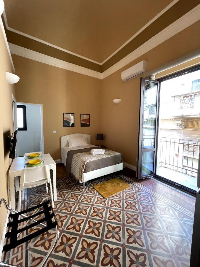 Faraone Apartments Катанія Екстер'єр фото