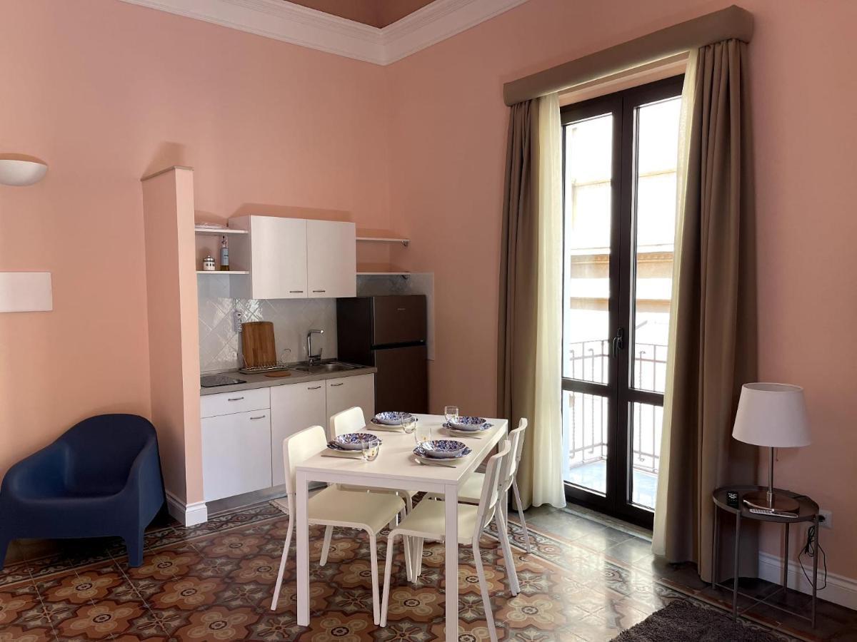 Faraone Apartments Катанія Екстер'єр фото