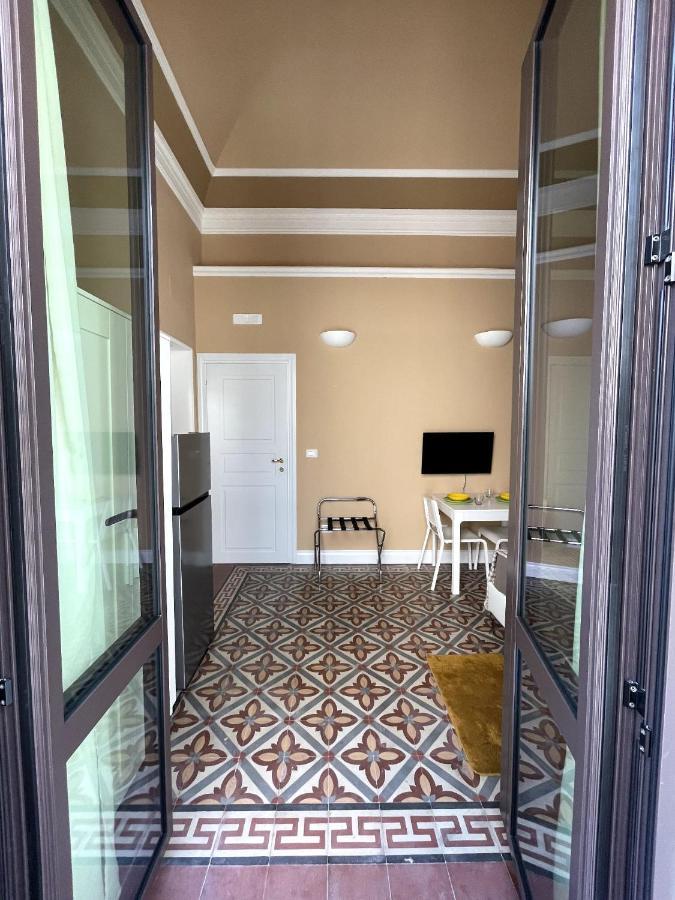 Faraone Apartments Катанія Екстер'єр фото