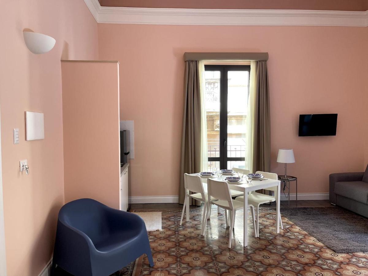 Faraone Apartments Катанія Екстер'єр фото